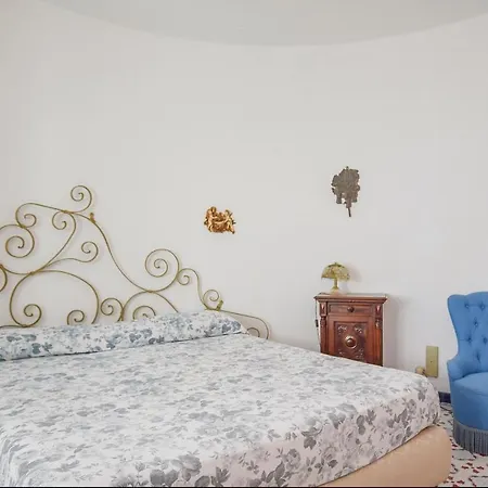 Casa Wanda Holiday home Mandra Capreria