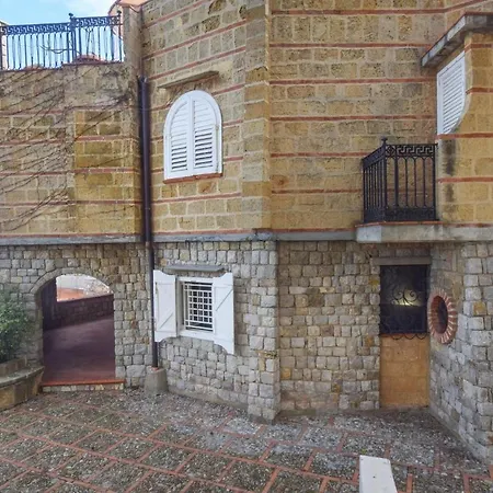 Casa Wanda Holiday home *